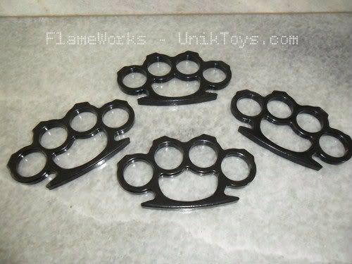 obral segala jenis knuckle krakling roti kalung tinju besi obral segala jenis knuckle krakling roti kalung tinju besi