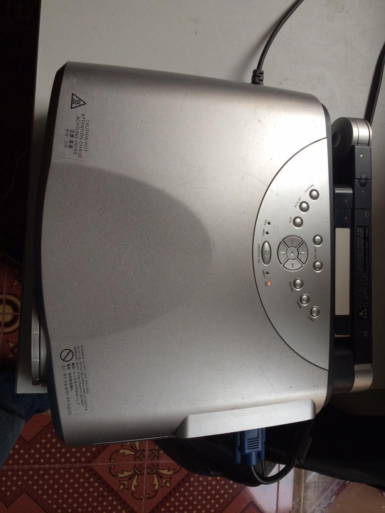 Máy chiếu (Projector) Toshiba TLP791 cho máy tính bàn hoặc Laptop. - 5