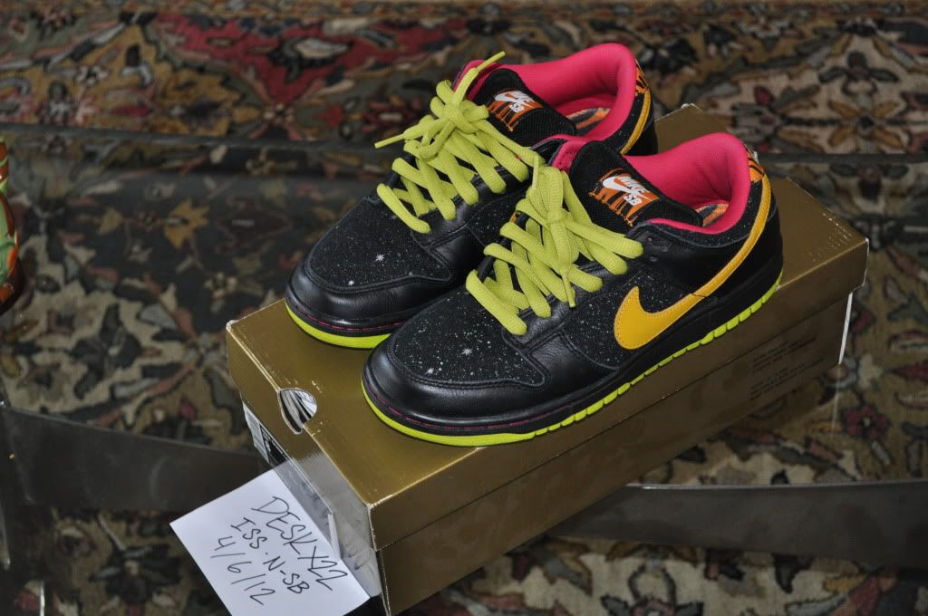 nike sb dunk space tiger