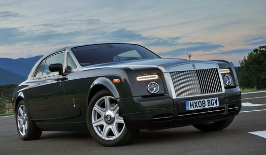 2009 Rolls Royce phantom coupe front right view 2009 Rolls Royce phantom coupe front right view