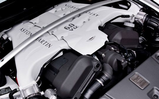 Aston Martin V12 Vantage Roadster engine