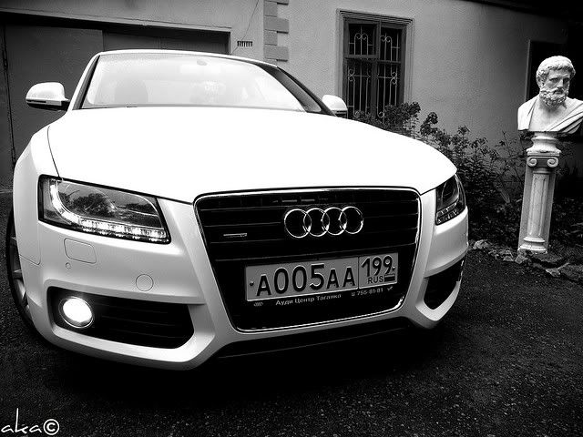 Audi A5 front view