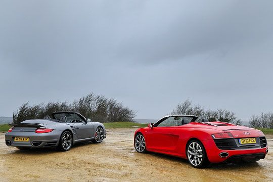 Audi R8 GT Spyder VS Porsche 911 turbo Audi R8 GT Spyder VS Porsche 911 turbo