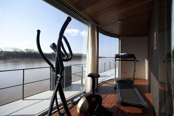 Cruise ship's gym Cruise ship's gym