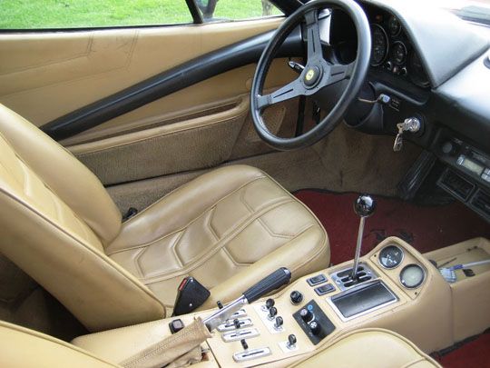 Ferrari 308 GTS interior Ferrari 308 GTS interior