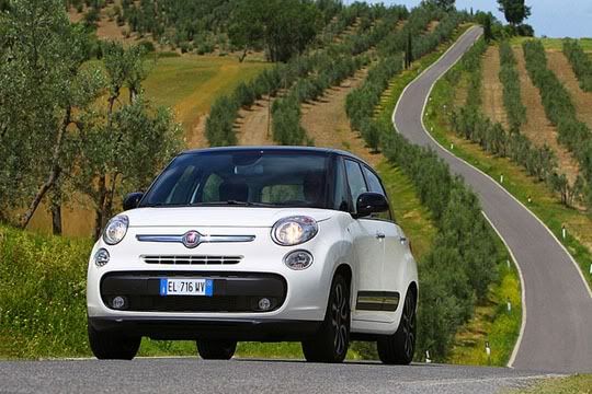 Fiat 500 L front view Fiat 500 L front view