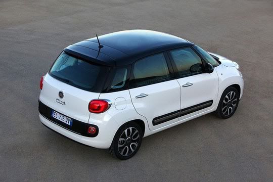 Fiat 500 L rear right Fiat 500 L rear right