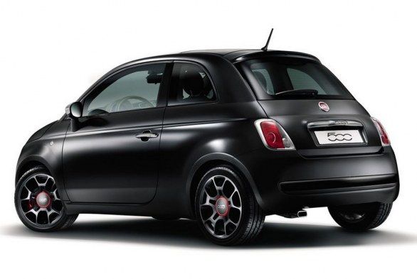 Fiat 500 black  color therapy 