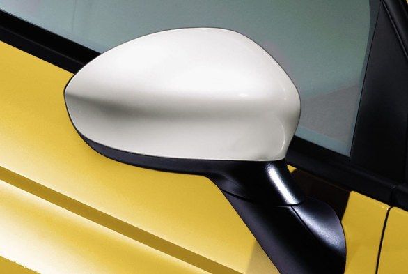 Fiat 500 yellow color therapy mirror