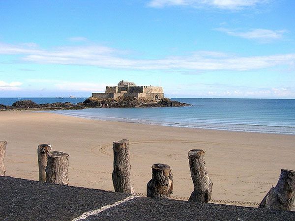 Fort Petit Be Fort Petit Be