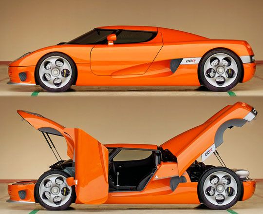 Koenigsegg CCR 2004 side view Koenigsegg CCR 2004 side view