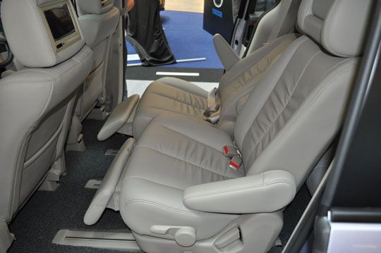 Mazda 8 MPV backseats Mazda 8 MPV backseats
