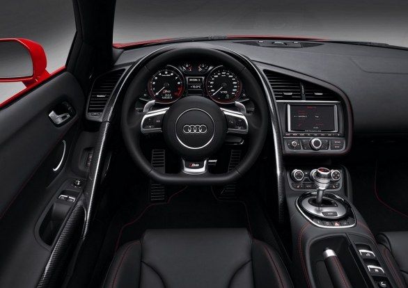 New Audi R8 Dashboard