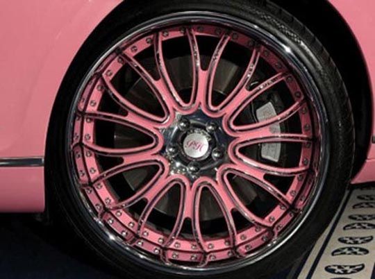 Pink Bentley's wheel with Paris Hilton's initials Pink Bentley's wheel with Paris Hilton's initials