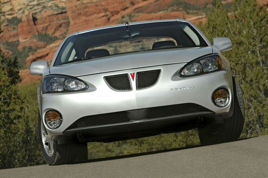 Pontiac GTP front view Pontiac GTP front view