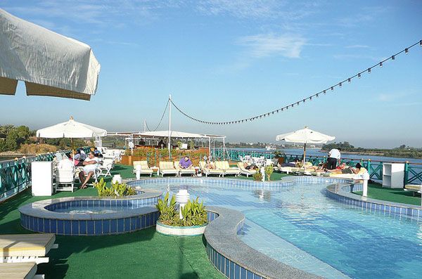 Pool at the top of a cruise boat Pool at the top of a cruise boat