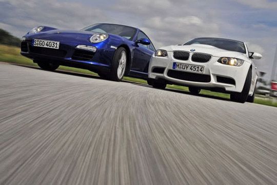Porsche 911 VS BMW M3 Porsche 911 VS BMW M3