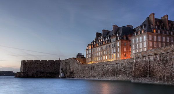 Saint Malo by night Saint Malo by night
