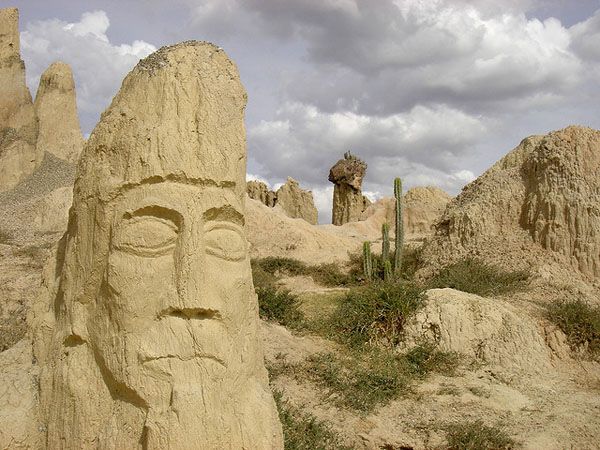 Valley of the Moon Valley of the Moon