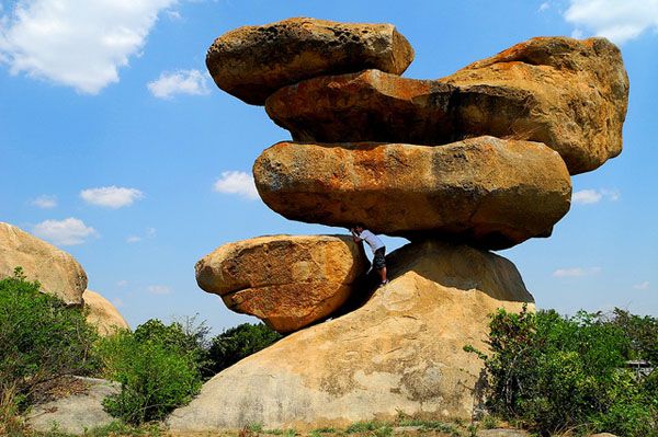 Zimbabwe's famous balancing rocks Zimbabwe's famous balancing rocks