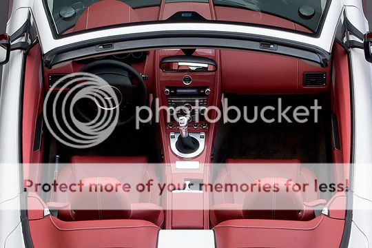 Aston Martin V12 Vantage Roadster interior