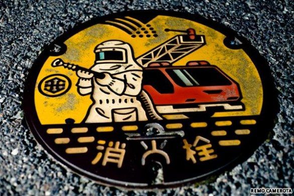 Japanese manhole designed 4