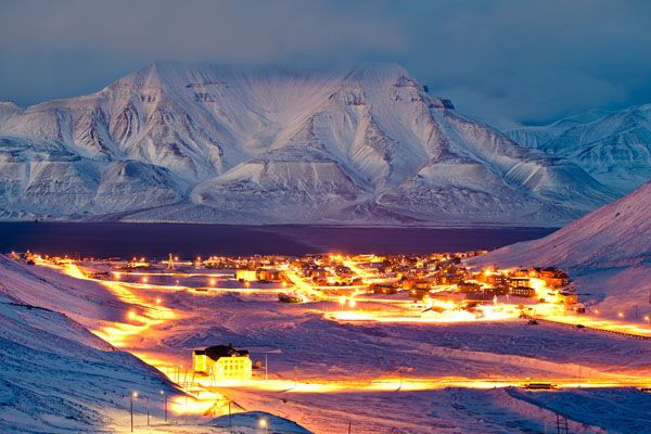 Longyearbyen by night Longyearbyen by night