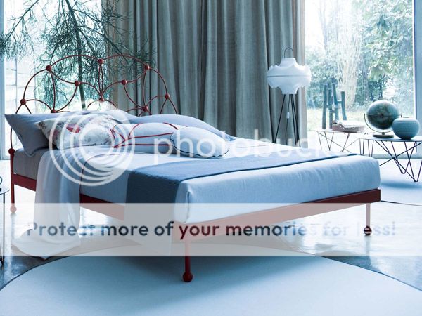 Memory bed by Ciacci