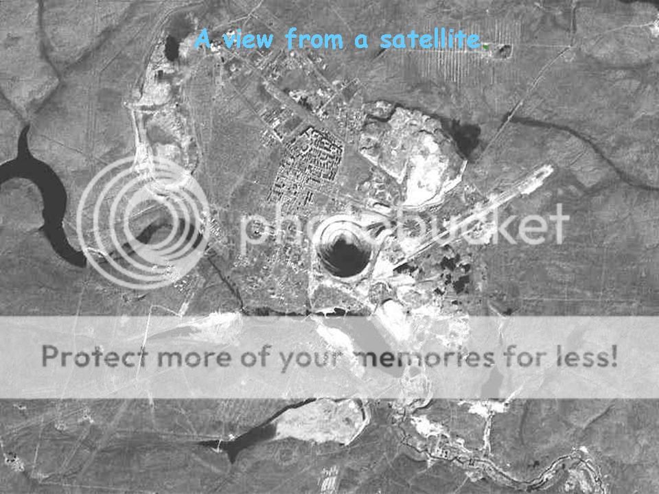 Kola's whole - Satellite View
