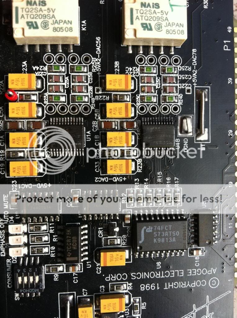 Apogee AD8000 DA converter chip